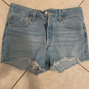 LEVIS Denim shorts